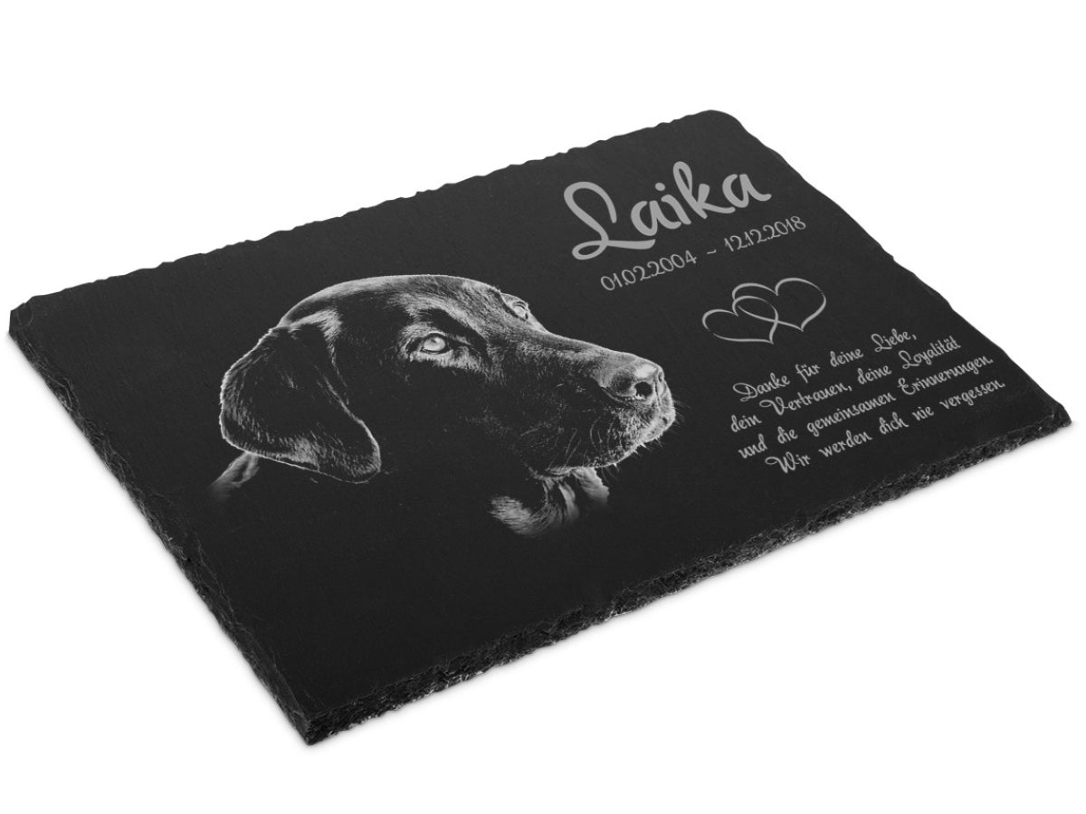 Personalisierter Schiefer Tiergrabstein 30x20cm - Foto Lasergravur liegend